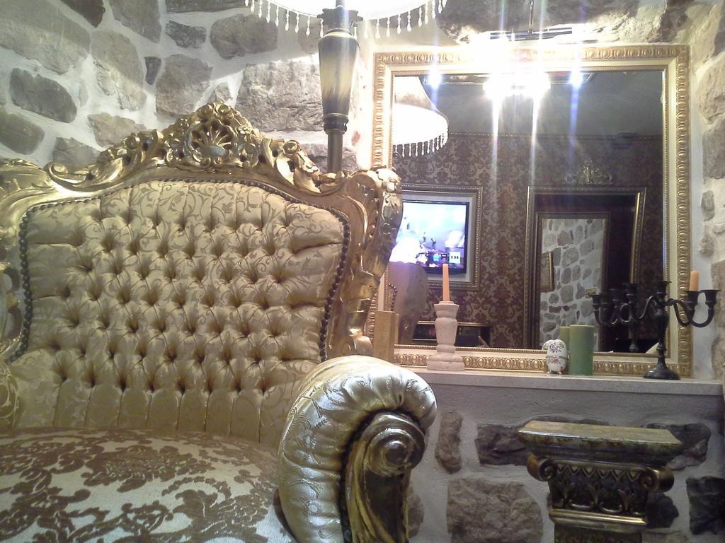 Cattaro Royale Apartment Luaran gambar