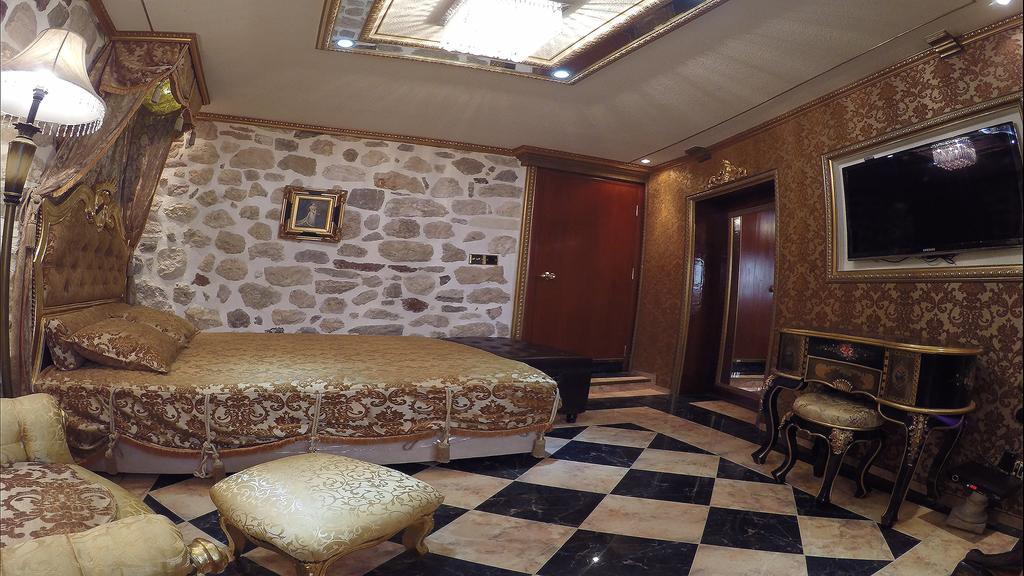 Cattaro Royale Apartment Luaran gambar