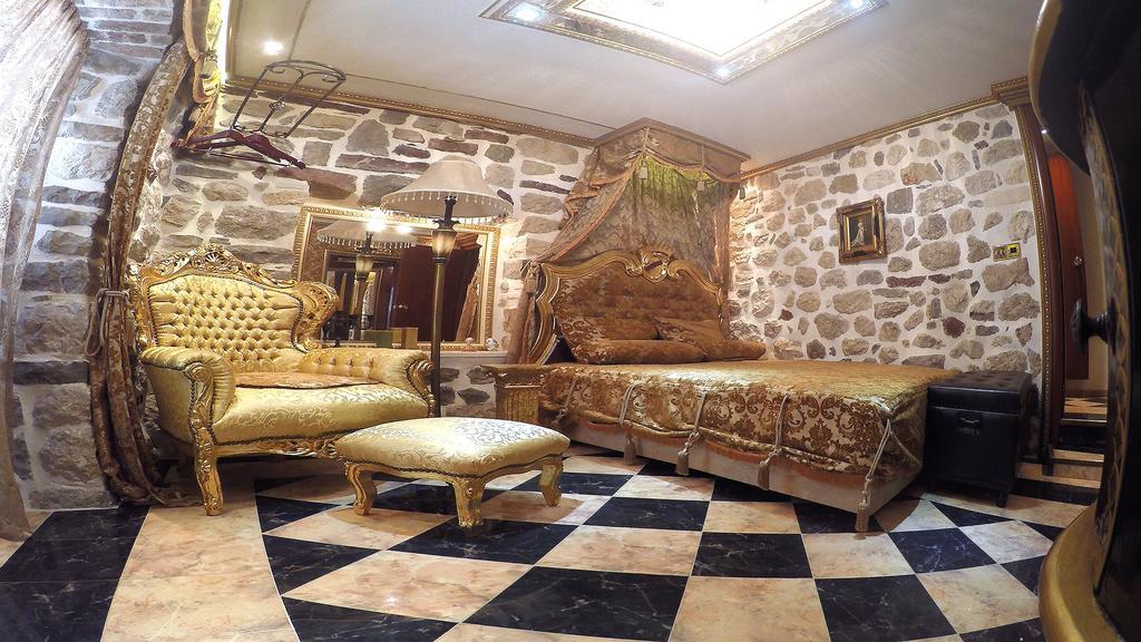 Cattaro Royale Apartment Luaran gambar