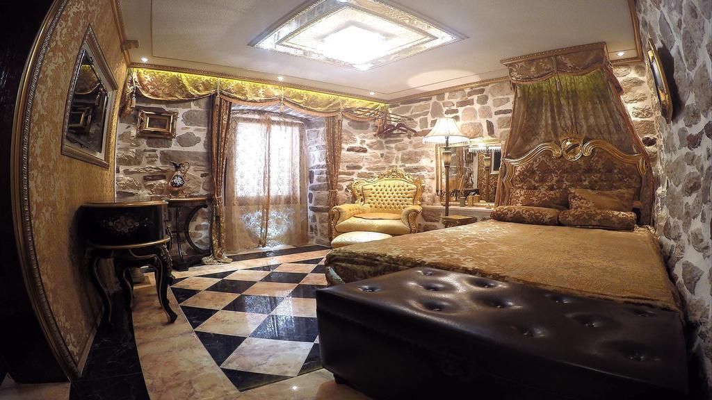 Cattaro Royale Apartment Luaran gambar