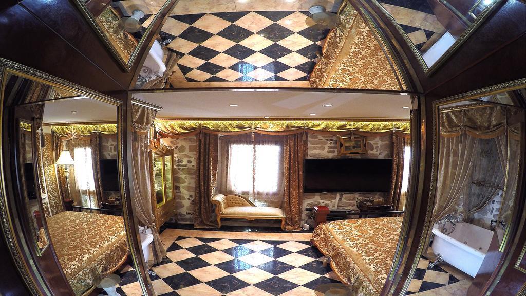 Cattaro Royale Apartment Luaran gambar