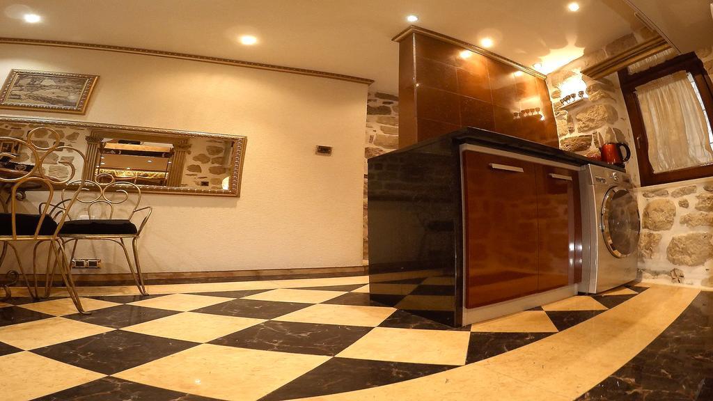 Cattaro Royale Apartment Luaran gambar